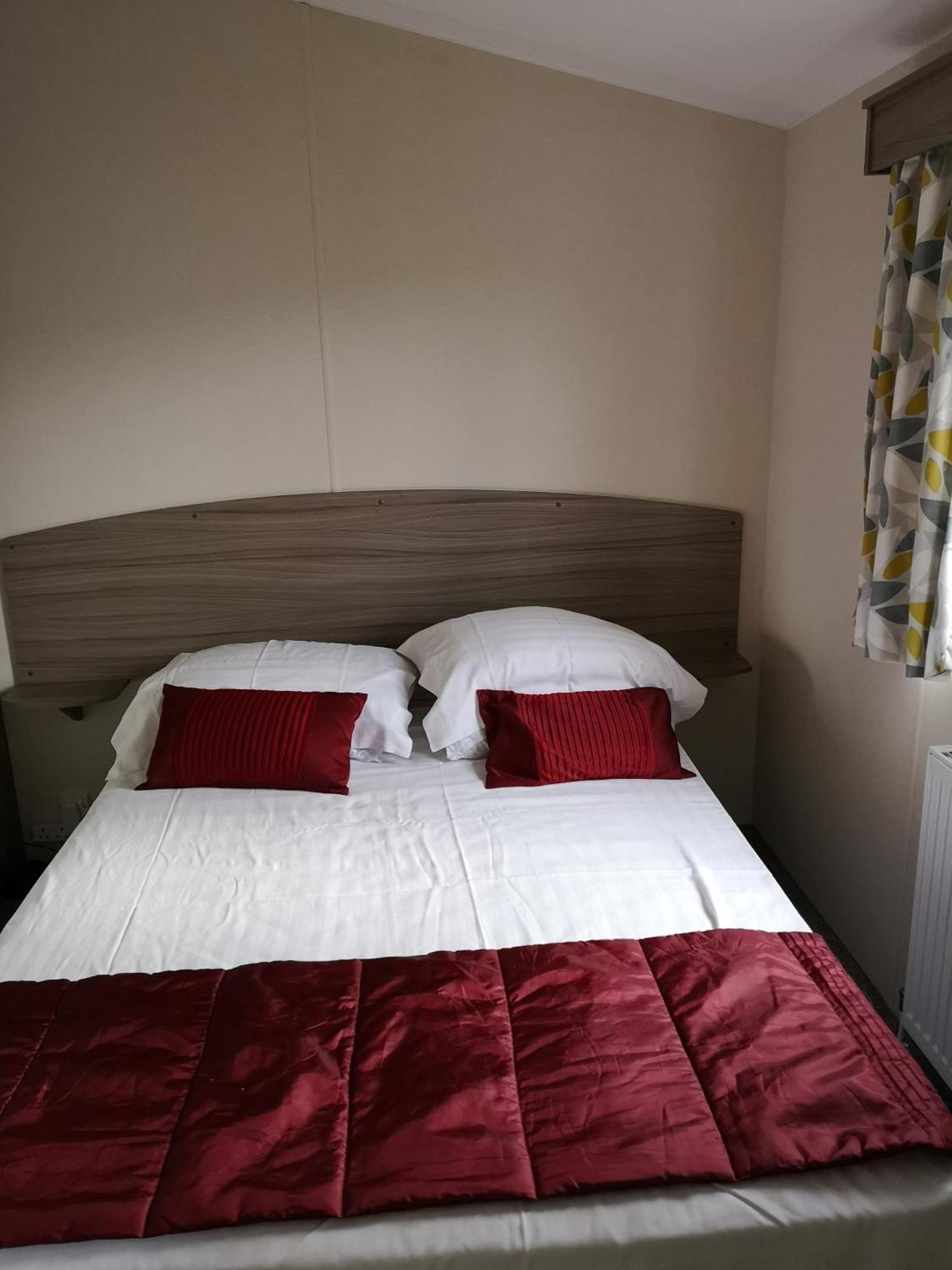 Hotel lakeland leisure park Flookburgh Zimmer foto